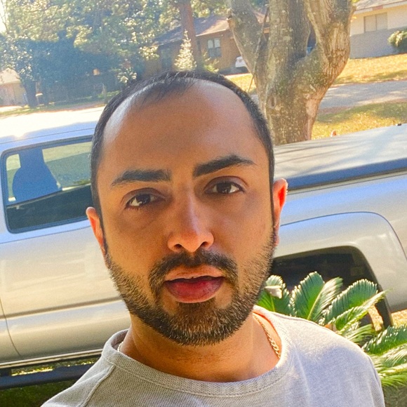 Meet your Posher, Amir - Picture 1 of 1